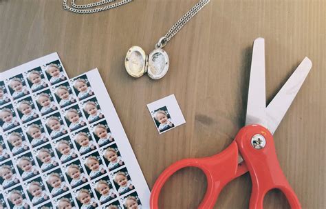 how to print locket size photos